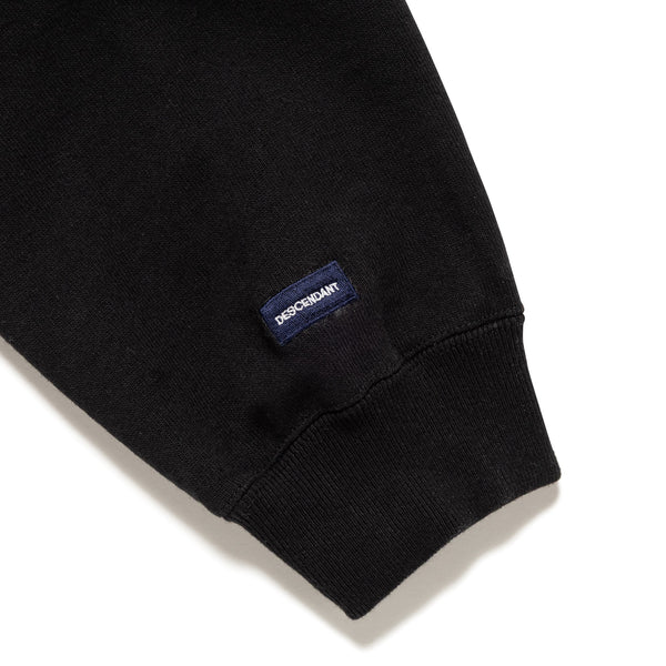 BREACHING CREW NECK