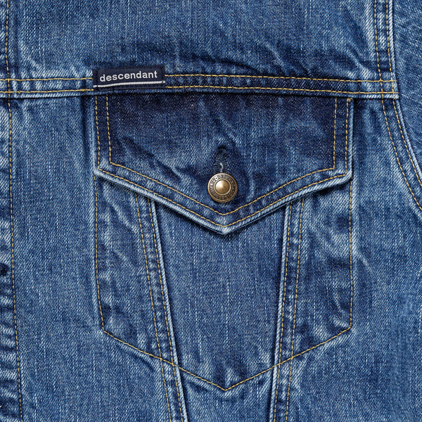 TRUCKER DENIM JACKET